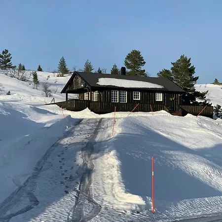 Дом отдыха Mountain With Jacuzzi In Gautefall Drangedal