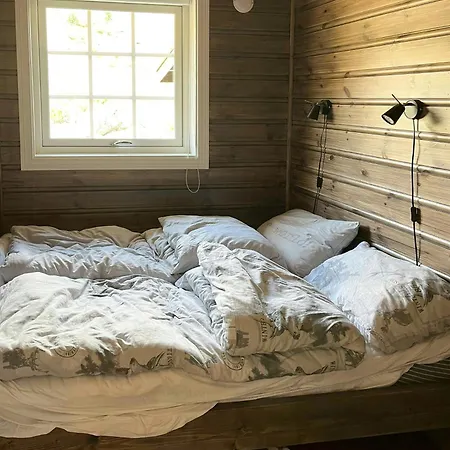 Mountain With Jacuzzi In Gautefall Drangedal