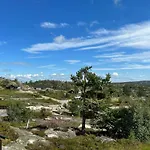 Mountain With Jacuzzi In Gautefall